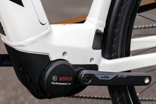 KTM Macina Tour P500 LTD64 - Image 5